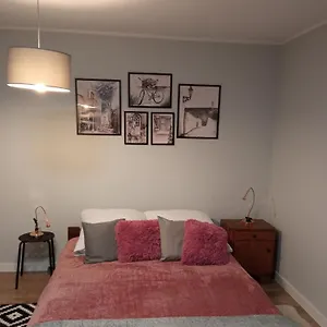  Apartament Pastelowy 40 Metrow Z Widokiem Na Ogrod
